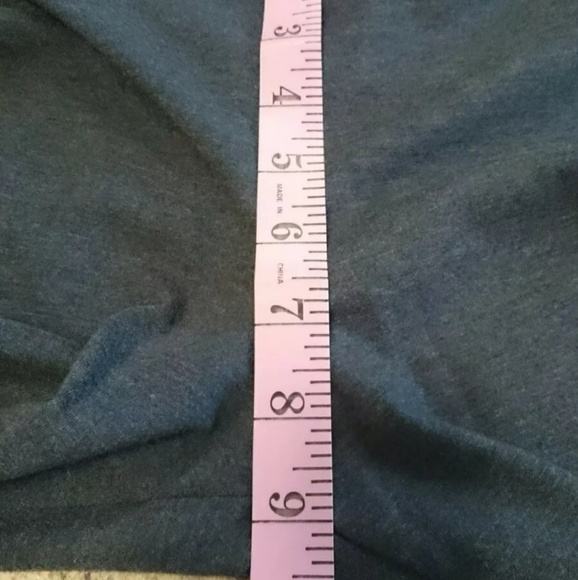 Pink V/S Gray Capris Leggings Size XS - Picture 6 of 6